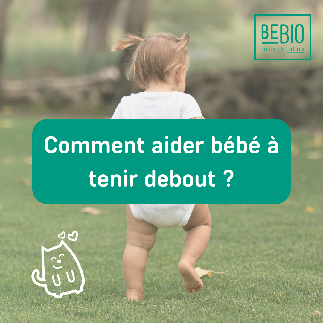 aider bébé à tenir debout